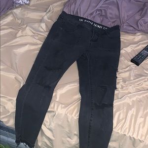 Ripped skinny black jeans